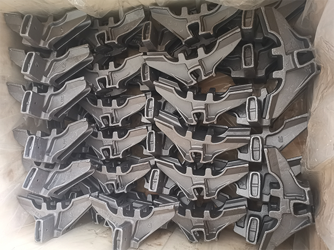 Railway fittings