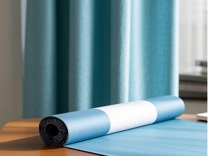 Vertical shade fabric