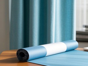 Vertical shade fabric